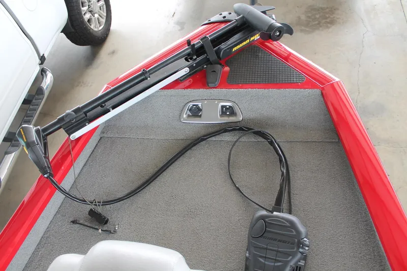 Slide: The Image of Tracker Pro Team 175 TXW 2013 - 23