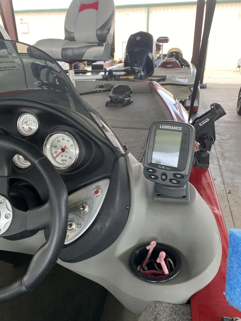 Slide: The Image of Tracker Pro Team 175 TXW 2013 - 3