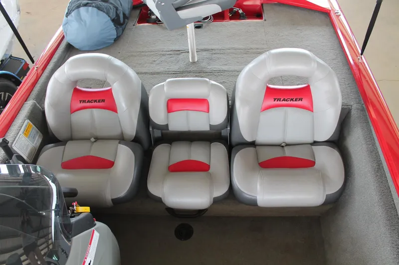 Slide: The Image of Tracker Pro Team 175 TXW 2013 - 8