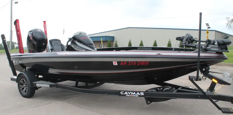 Slide: The Image of Caymas CX18SS 2022 - 16