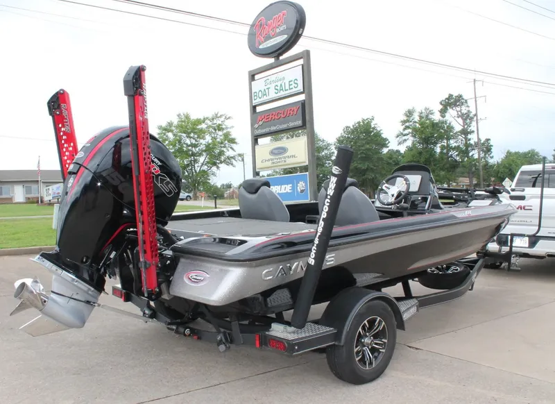 Slide: The Image of Caymas CX18SS 2022 - 17