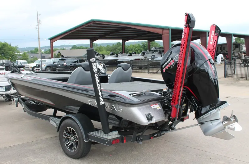 Slide: The Image of Caymas CX18SS 2022 - 18