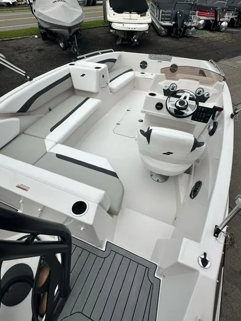 Slide: The Image of Starcraft SVX 171OB 2024 - 20