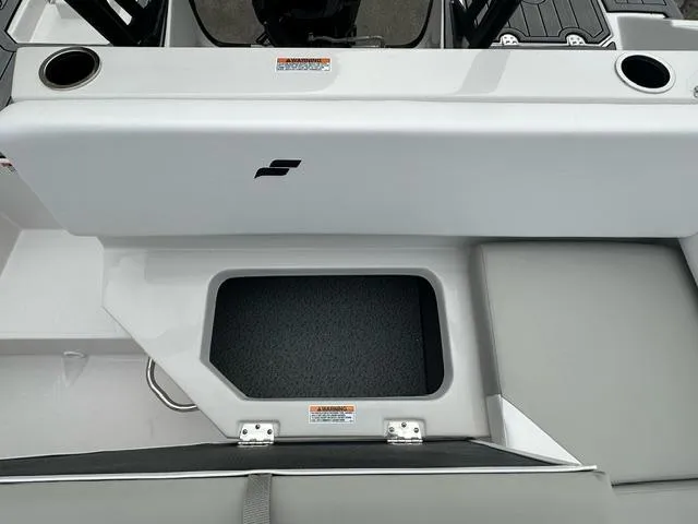 Slide: The Image of Starcraft SVX 171OB 2024 - 22