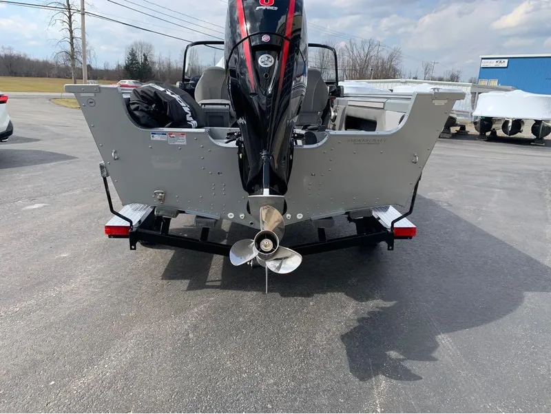 Slide: The Image of Smoker Craft Pro Angler XL 182 2023 - 11