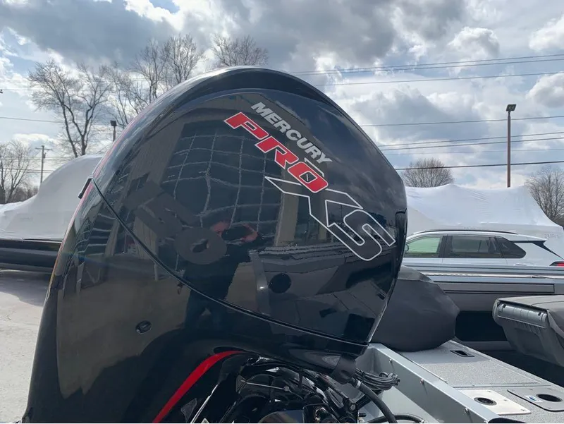 Slide: The Image of Smoker Craft Pro Angler XL 182 2023 - 13