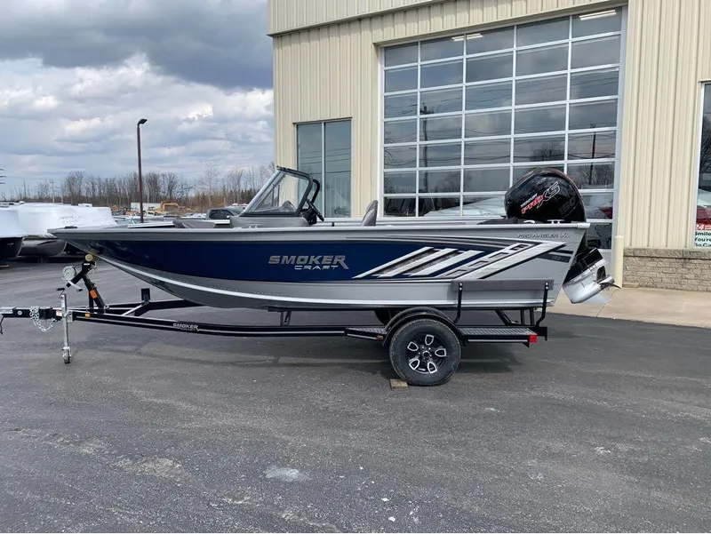 Slide: The Image of Smoker Craft Pro Angler XL 182 2023 - 4