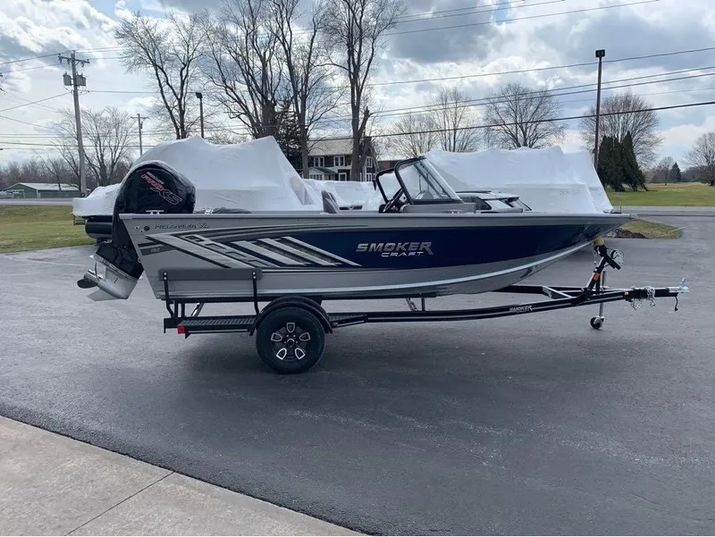 Slide: The Image of Smoker Craft Pro Angler XL 182 2023 - 6