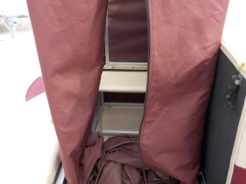 Slide: The Image of G3 LX3 22 C 2012 - 20