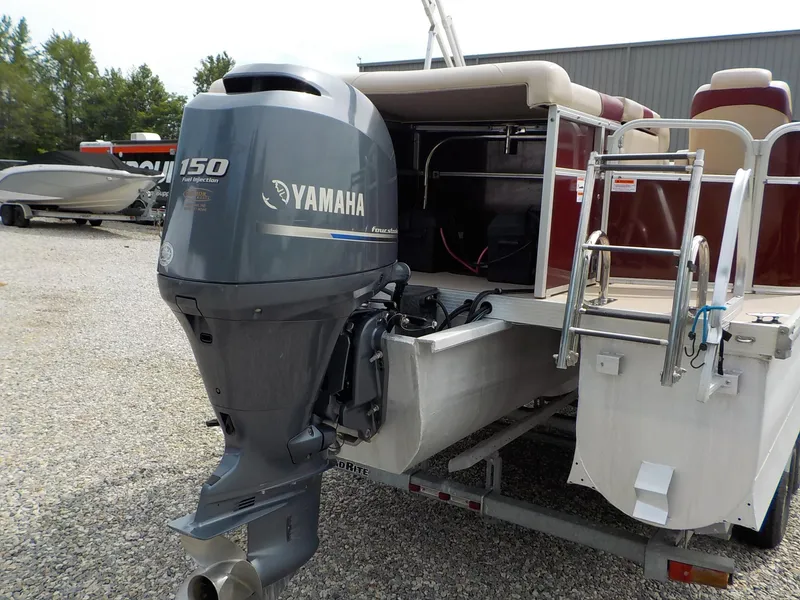 Slide: The Image of G3 LX3 22 C 2012 - 27