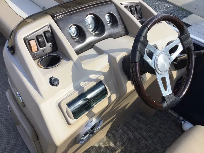 Slide: The Image of Bennington 22SLXDF 2016 - 3