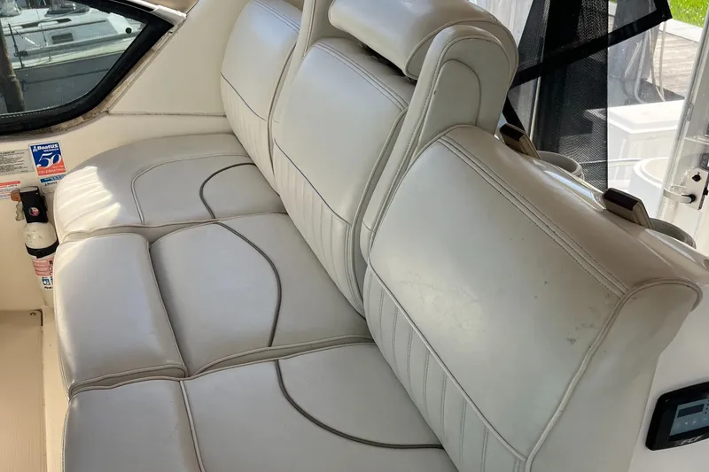 Slide: The Image of Cruisers Yachts 4450 Express Motoryacht 2000 - 54