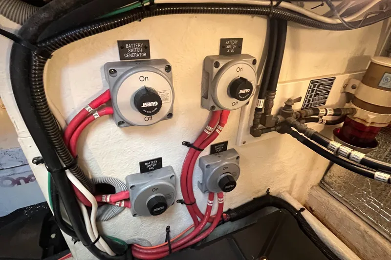 Slide: The Image of Cruisers Yachts 4450 Express Motoryacht 2000 - 65