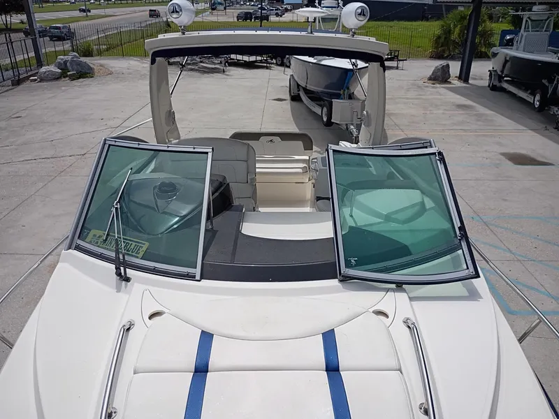 Slide: The Image of Monterey 260 SCR 2013 - 11