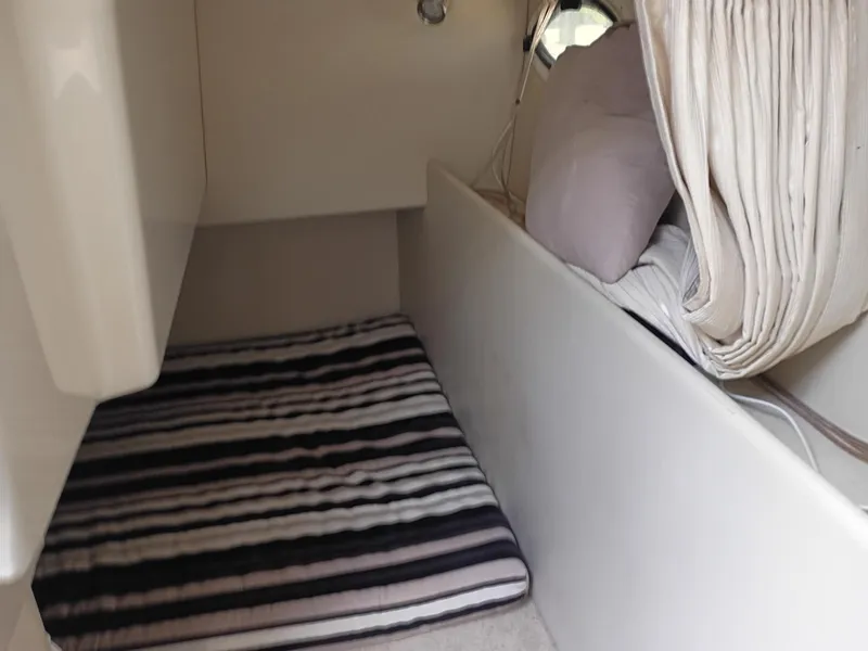 Slide: The Image of Monterey 260 SCR 2013 - 20