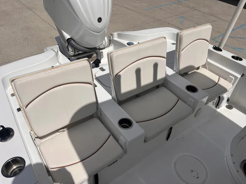 Slide: The Image of Sea Hunt BX 25 BR 2022 - 9