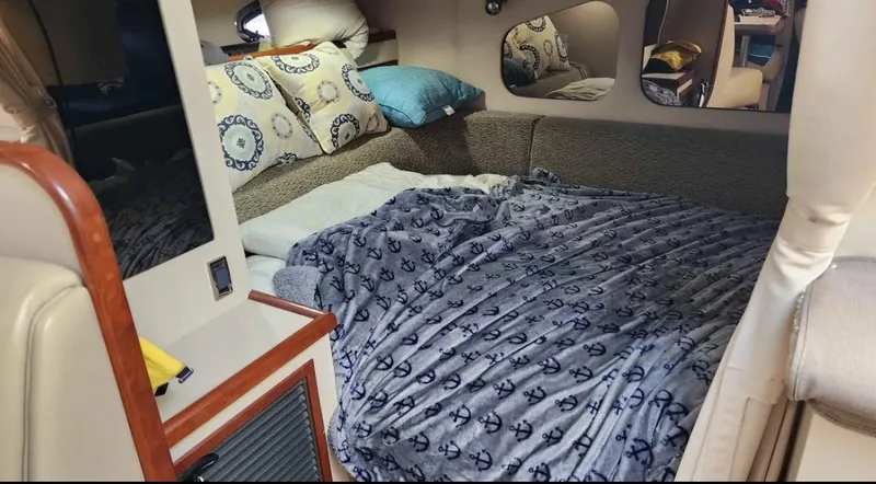 Slide: The Image of Cruisers 3470 2001 - 8