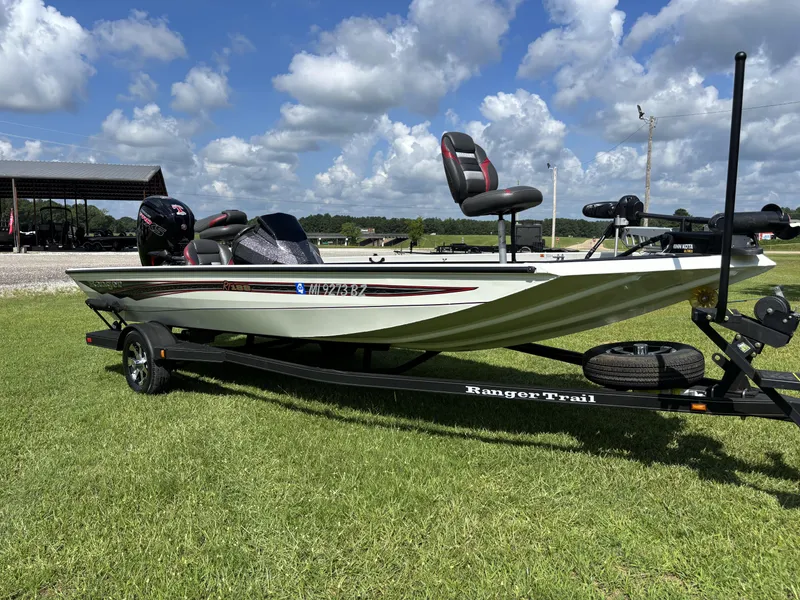 Slide: The Image of Ranger RT 188 2019 - 10