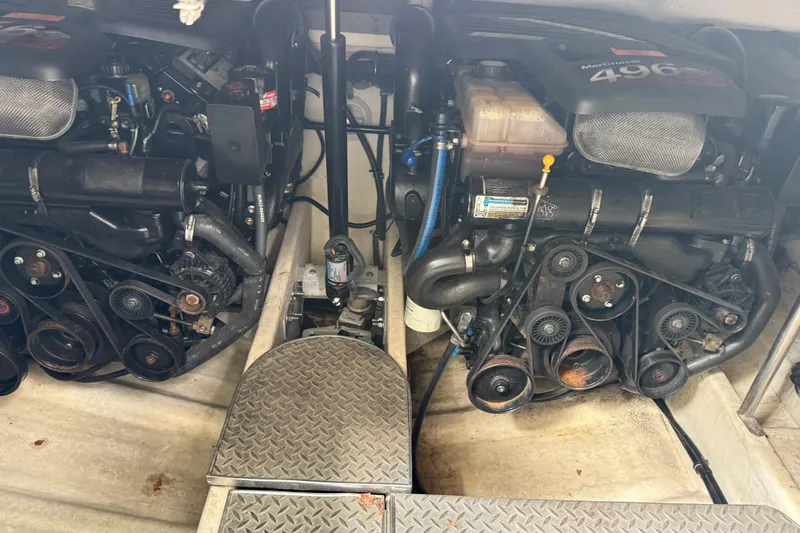 Slide: The Image of Engine compartment of a 2003 Formula 37 PC boat with dual MerCruiser 496 engines. - 28