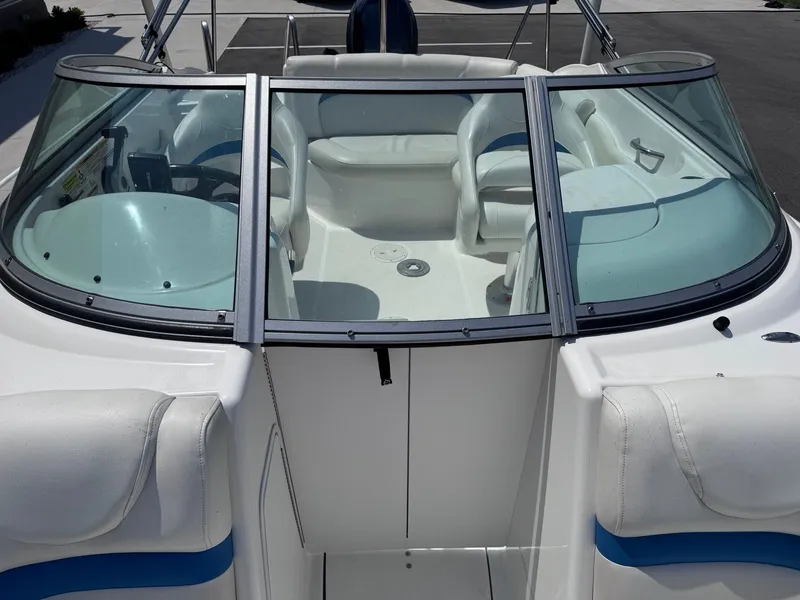 Slide: The Image of Hurricane SunDeck 2200 2014 - 9