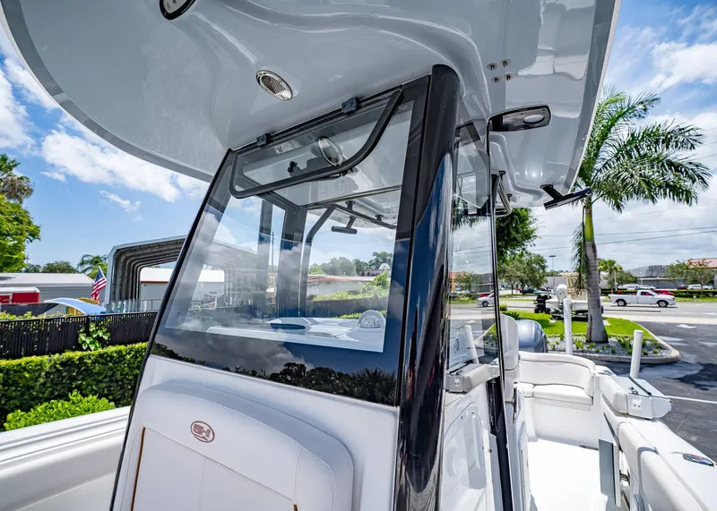 Slide: The Image of Sea Hunt Ultra 265 SE 2021 - 37