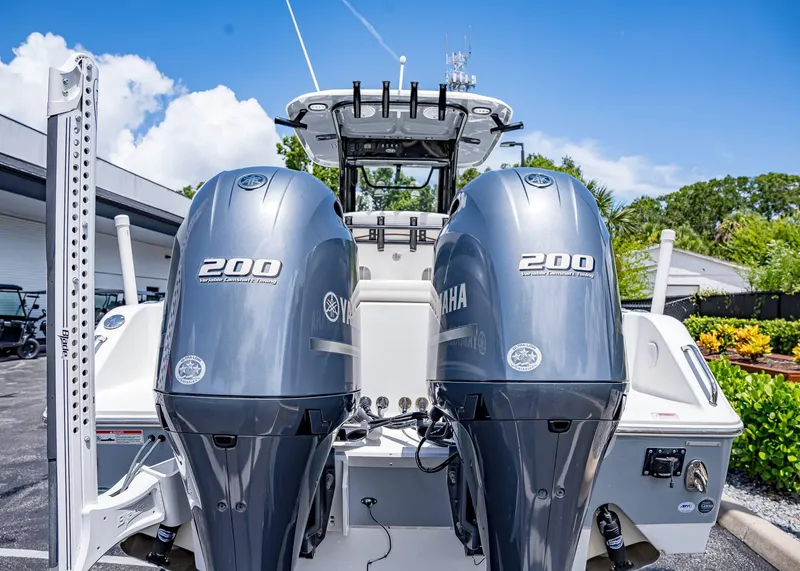 Slide: The Image of Sea Hunt Ultra 265 SE 2021 - 5