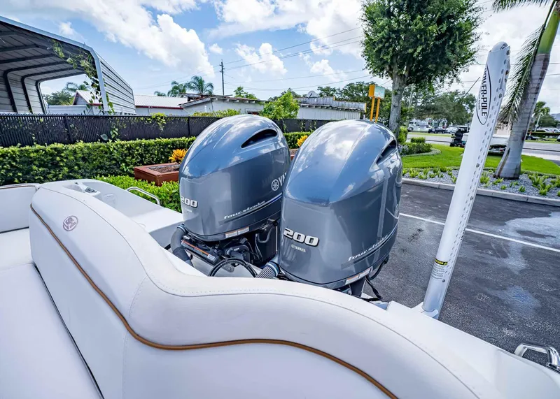 Slide: The Image of Sea Hunt Ultra 265 SE 2021 - 9