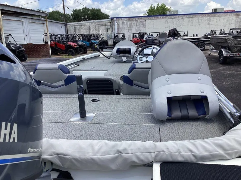 Slide: The Image of G3 Sportsman 1710 2021 - 14