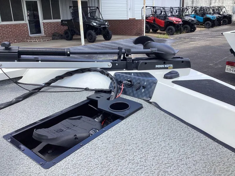 Slide: The Image of G3 Sportsman 1710 2021 - 18