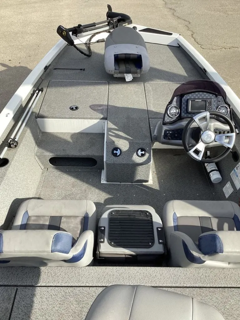 Slide: The Image of G3 Sportsman 1710 2021 - 32