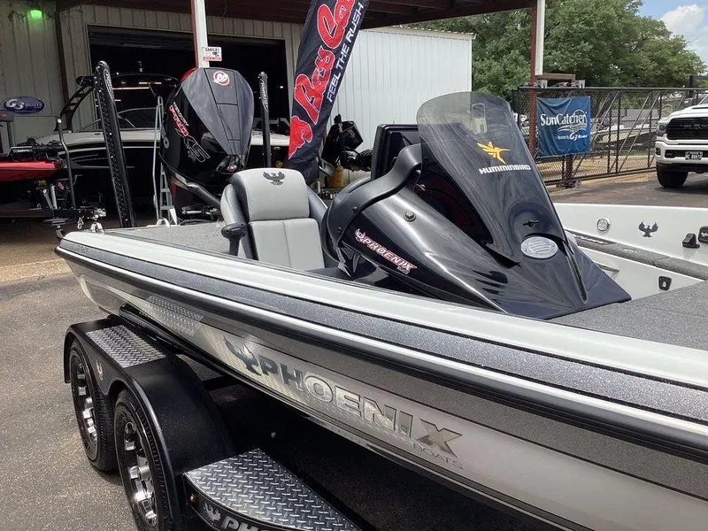 Slide: The Image of Phoenix Bass Boat 721 ProXP 2023 - 12