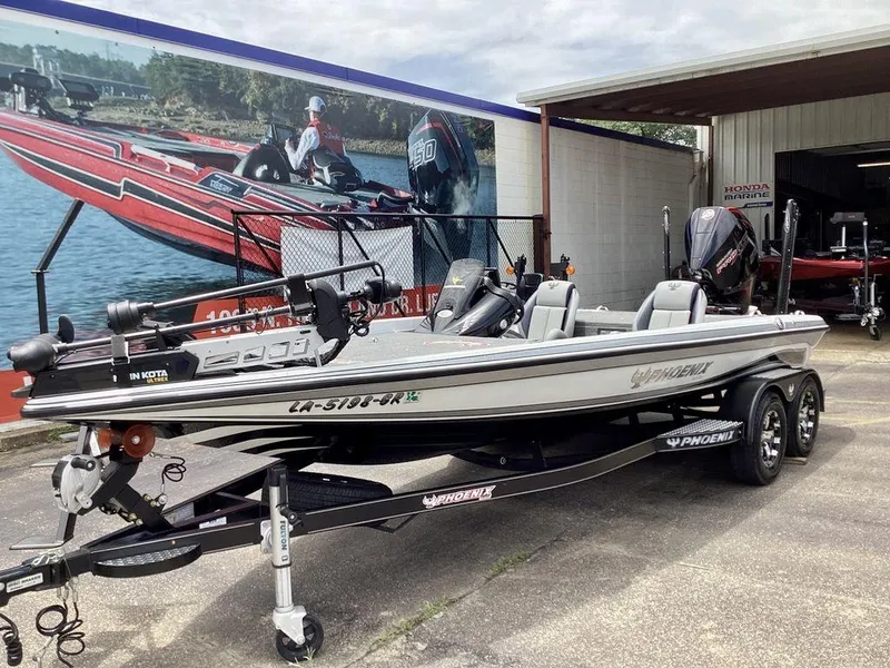 Slide: The Image of Phoenix Bass Boat 721 ProXP 2023 - 6