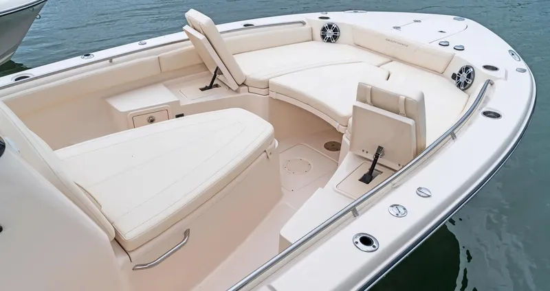 Slide: The Image of Grady-White 281 Coastal Explorer 2025 - 12