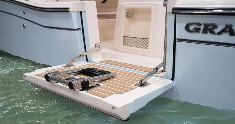 Slide: The Image of Grady-White 281 Coastal Explorer 2025 - 20