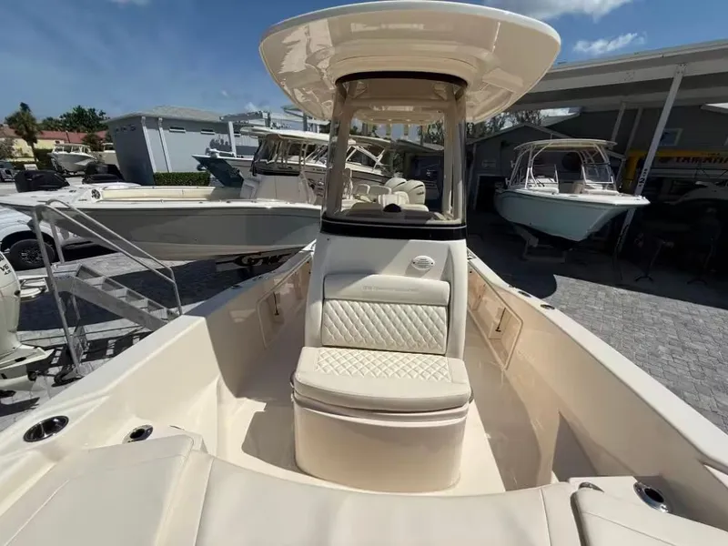 Slide: The Image of Grady-White 231 Coastal Explorer 2025 - 7