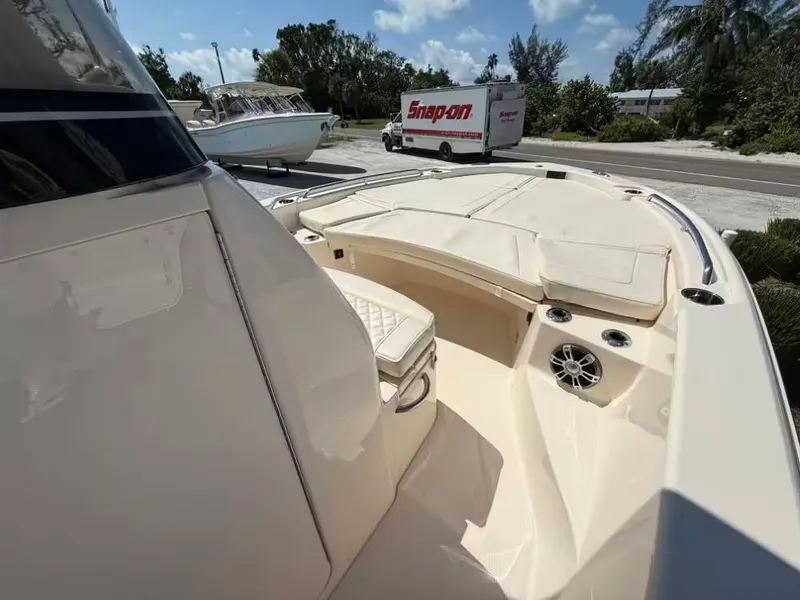 Slide: The Image of Grady-White 231 Coastal Explorer 2025 - 9