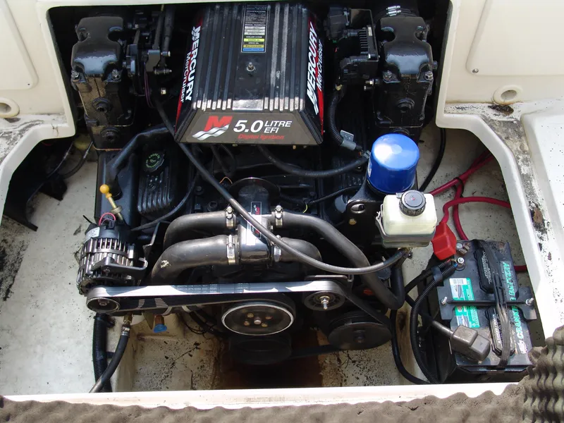 Slide: The Image of Engine compartment of a 2000 Sea Ray 215 Express Cruiser with Mercury 5.0L EFI engine. - 20