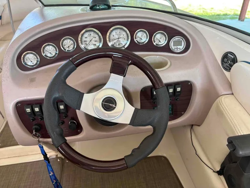 Slide: The Image of Chaparral 186 SSi 2000 - 5