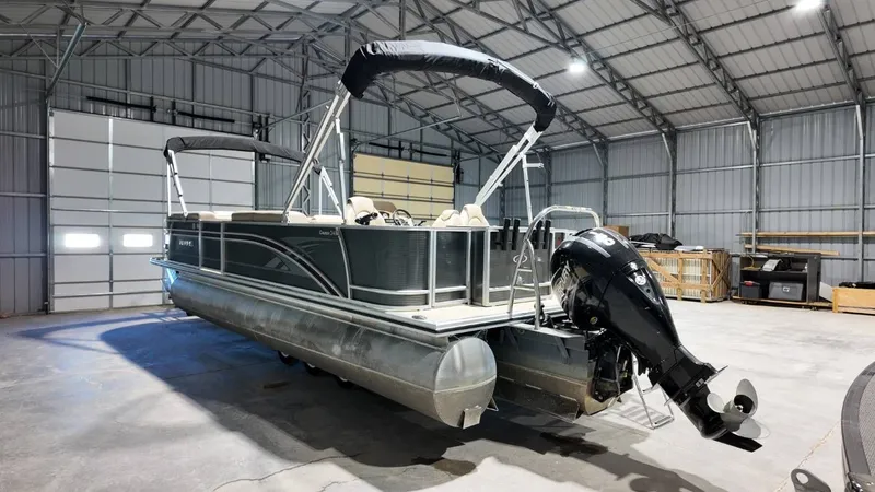 Slide: The Image of Harris Cruiser 240 2018 - 16