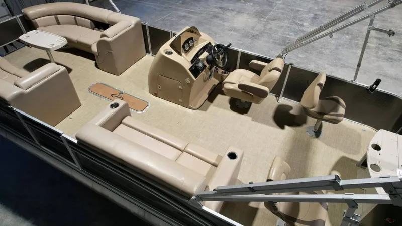 Slide: The Image of Harris Cruiser 240 2018 - 33