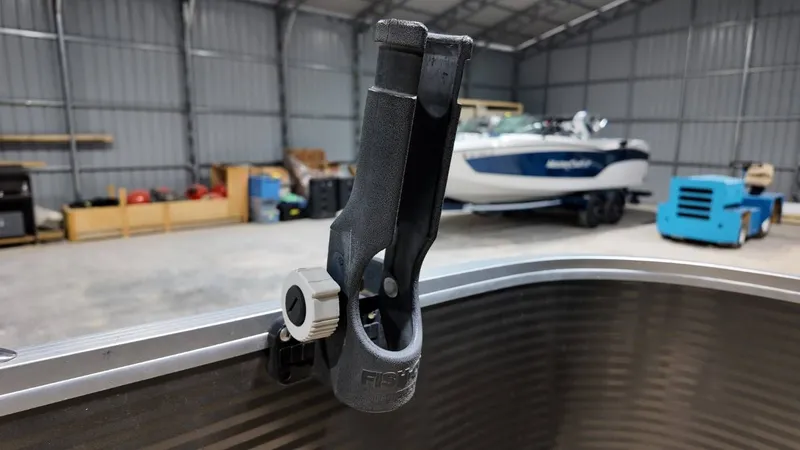 Slide: The Image of Harris Cruiser 240 2018 - 59