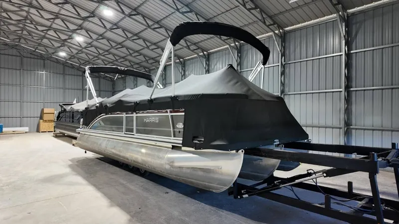 Slide: The Image of Harris Cruiser 240 2018 - 63