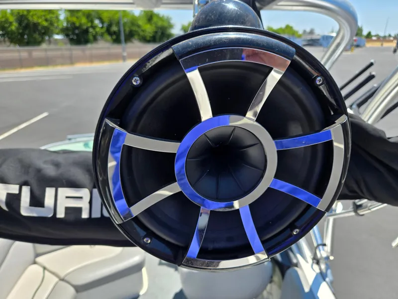 Slide: The Image of Close-up of a speaker on a 2007 Centurion Air Warrior Elite V-Drive C4 boat. - 7