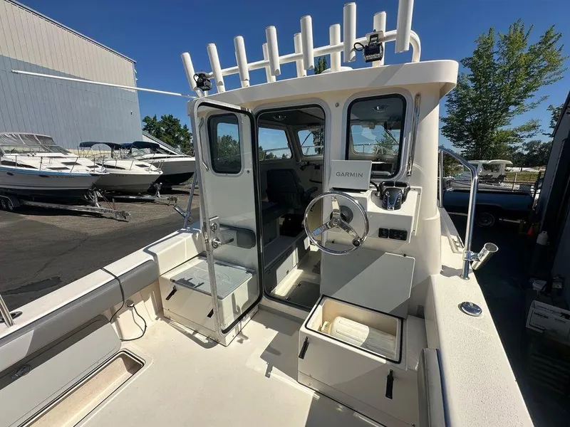 Slide: The Image of Defiance Admiral 250 EX 2023 - 12