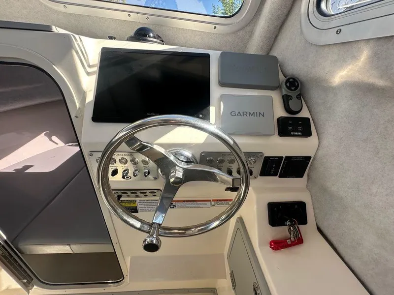 Slide: The Image of Defiance Admiral 250 EX 2023 - 3