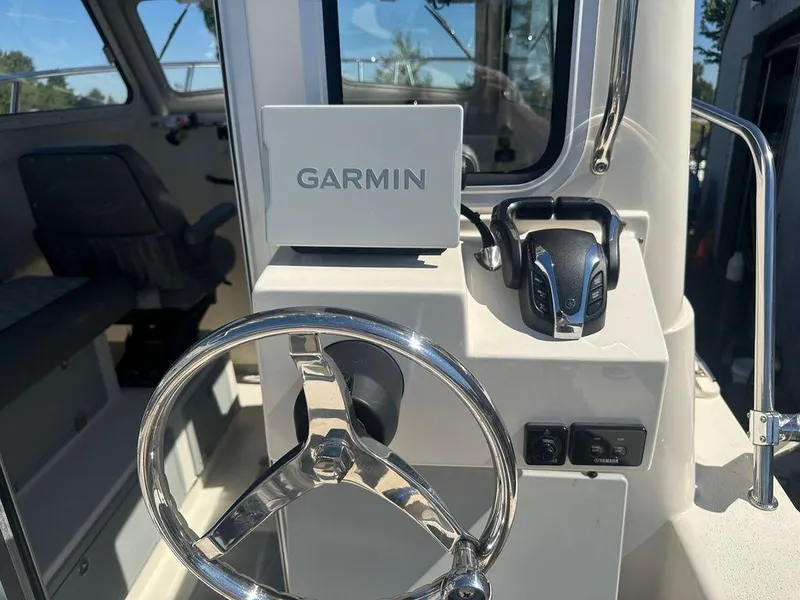 Slide: The Image of Defiance Admiral 250 EX 2023 - 9