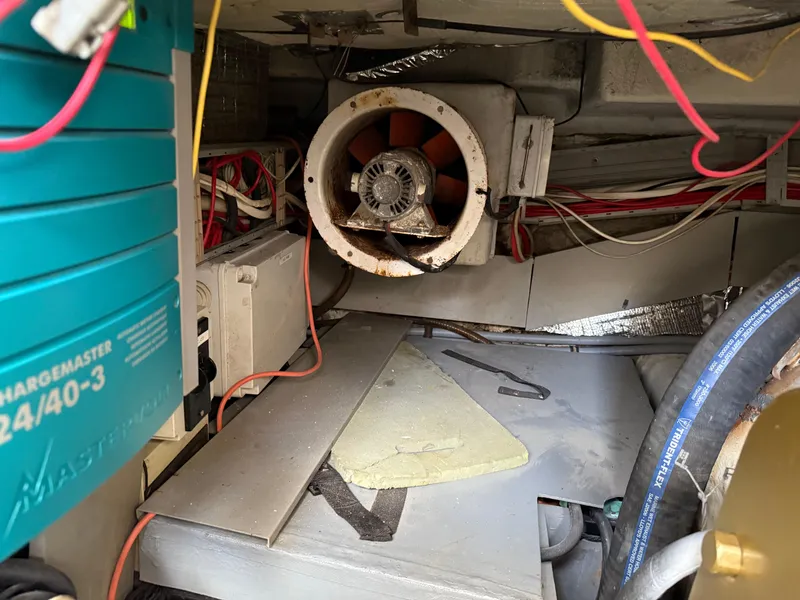 Slide: The Image of Azimut 54 1996 - 56