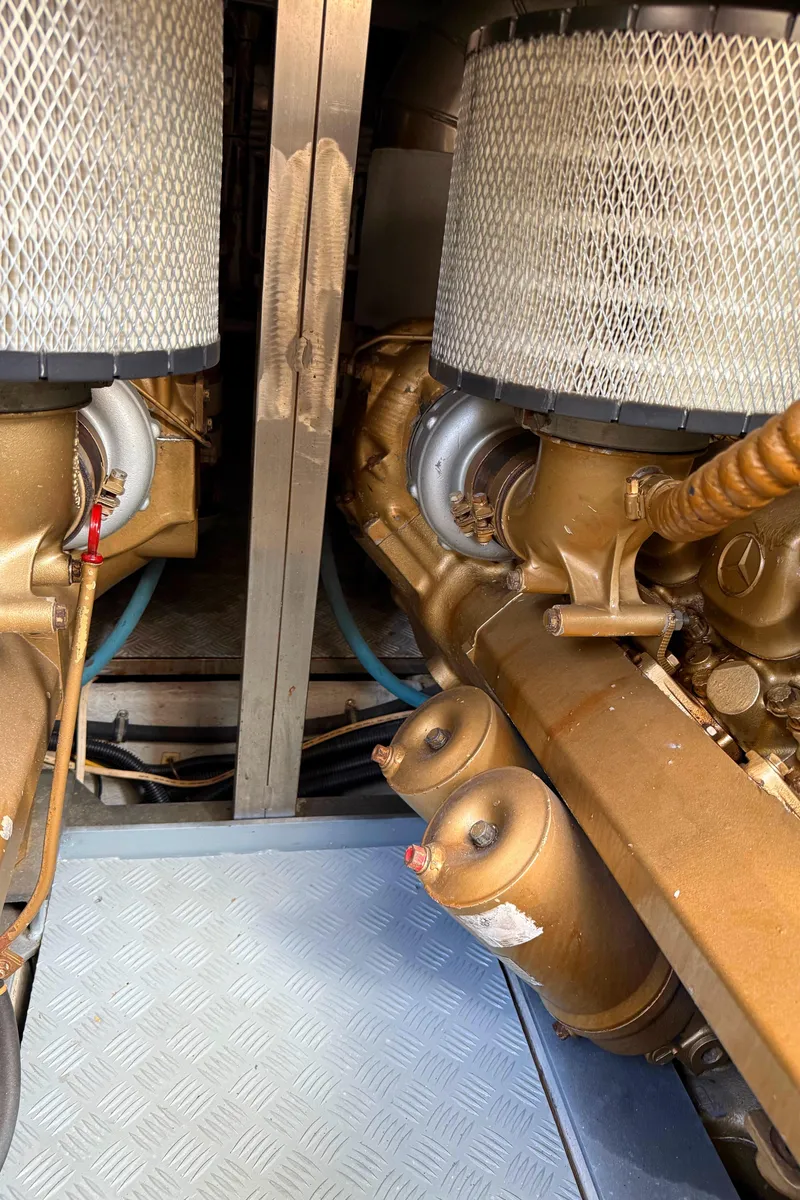 Slide: The Image of Azimut 54 1996 - 60