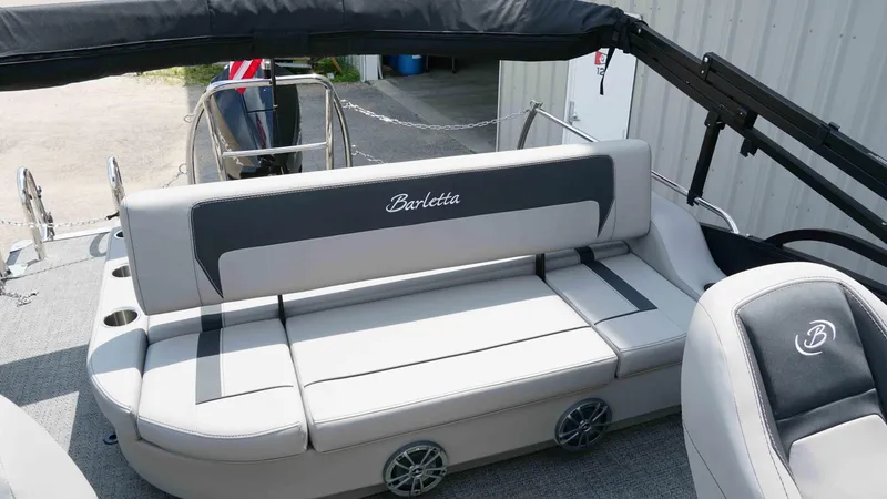 Slide: The Image of Barletta Aria 24UC 2025 - 12