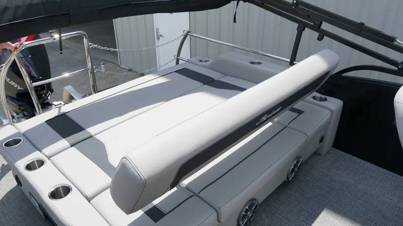 Slide: The Image of Barletta Aria 24UC 2025 - 15